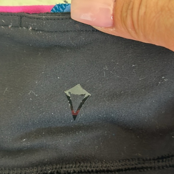 Iviiva bu Lululemon size 10 black leggings with blue pink and gray top - Picture 9 of 12